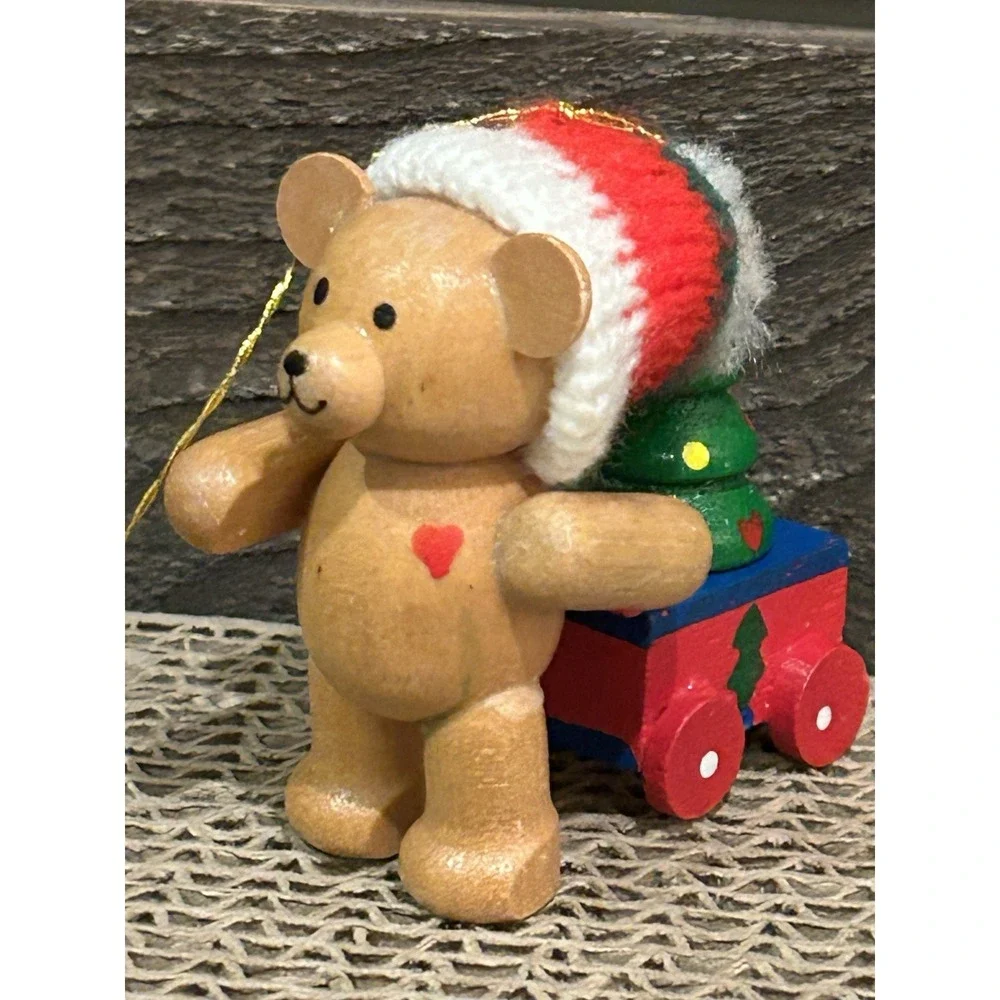 VTG 1986 Wooden teddy bear wagon tree heart ornament‎ Xmas decor